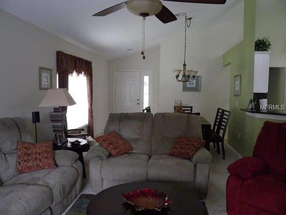 3rd image of 1407 Park Pl