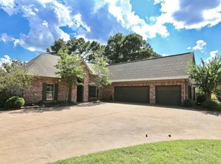 106 Crabapple Grv, Madison, MS 39110