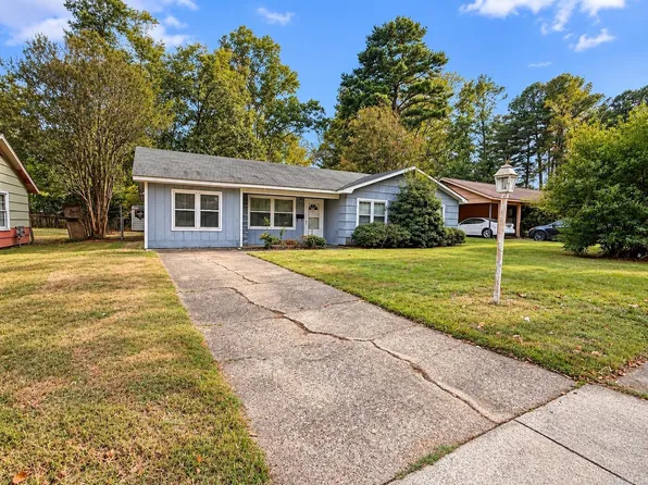1529 Center St, Arkadelphia, AR 71923