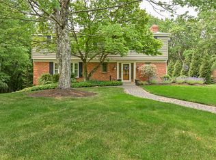 4269 Old New England Rd, Allison Park, PA 15101