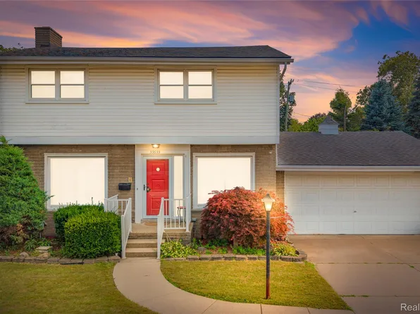 33633 Six Mile Rd, Livonia, MI 48152