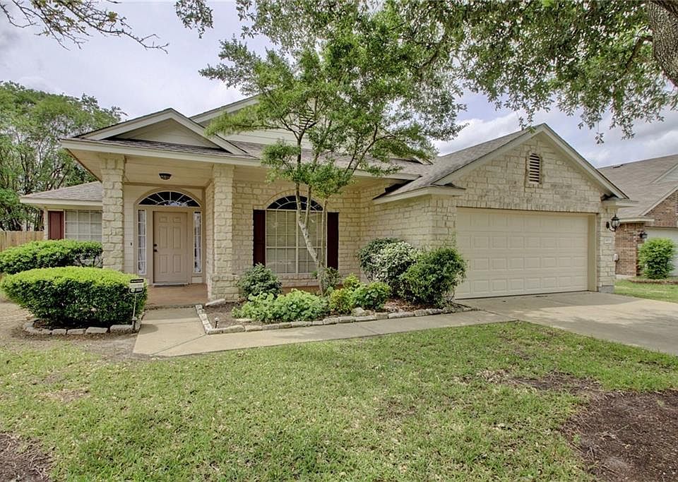 1st image of 1415 Coral Cay Ln