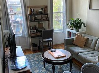 24-30 43rd St #2A, Astoria, NY 11103