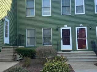 1C Riverview Dr #C, East Windsor, CT 06088