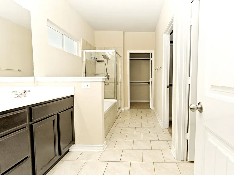 536 Saltlick Way — Photo 8