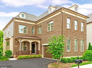 44745 Malden Pl, Ashburn, VA 20147