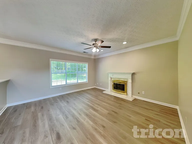 1728 Brandon Lee Way SW — Photo 2