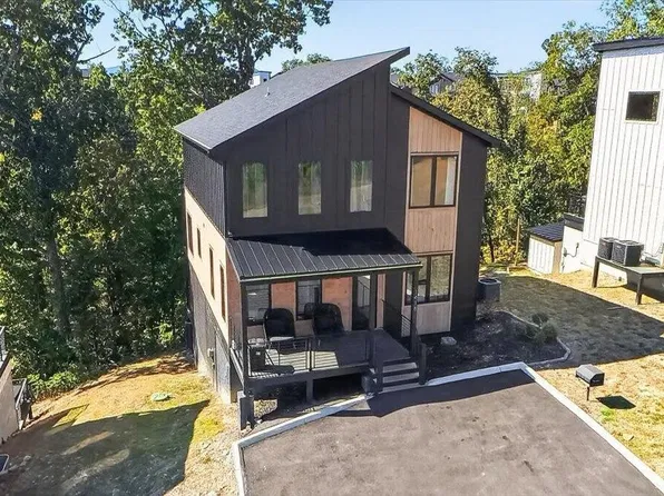 1418 Reedmont Way, Sevierville, TN 37876