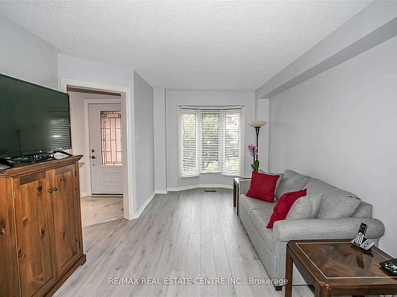 5th image of 6361 Longspur Rd