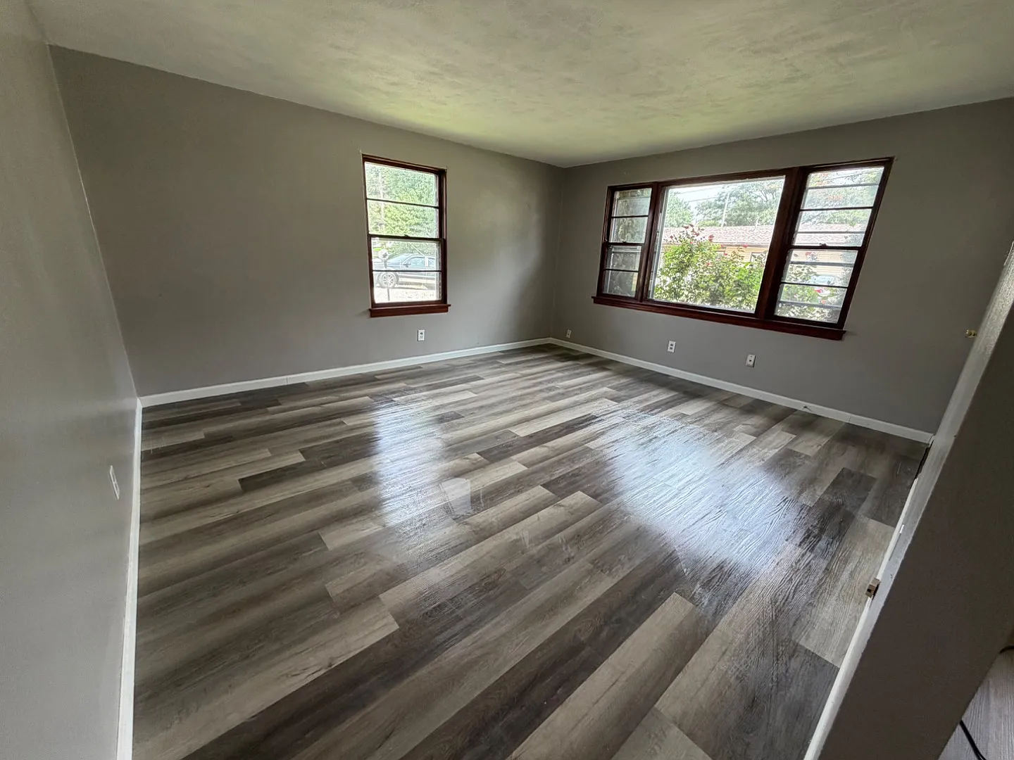 209 N Florida Ave — Photo 3