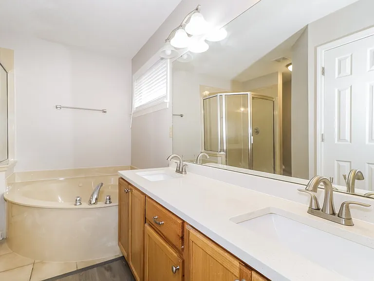 1170 Whitten Rd — Photo 12