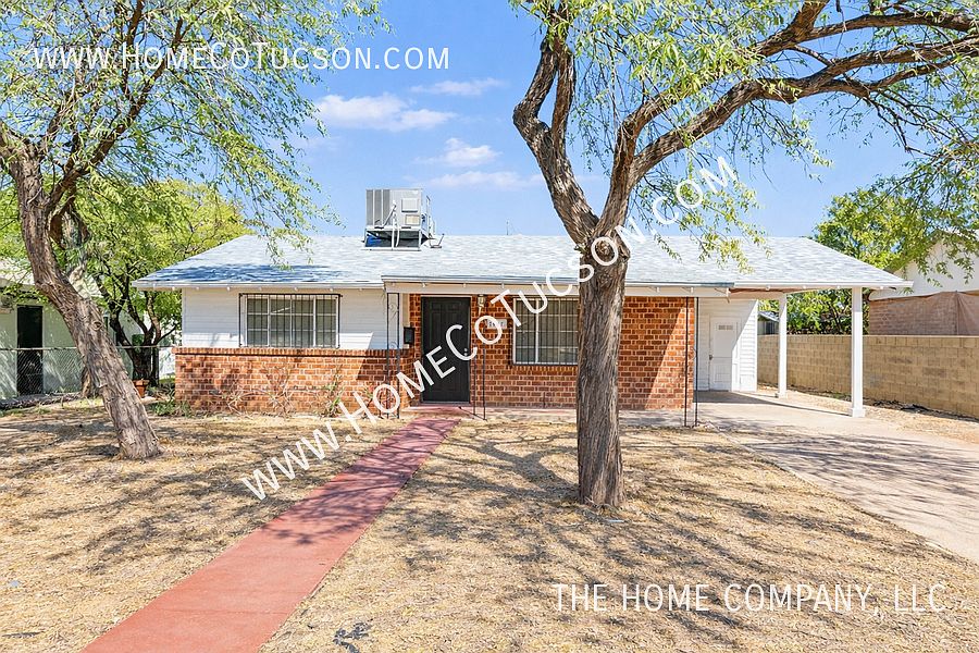 1st image of 2607 E Beverly Dr