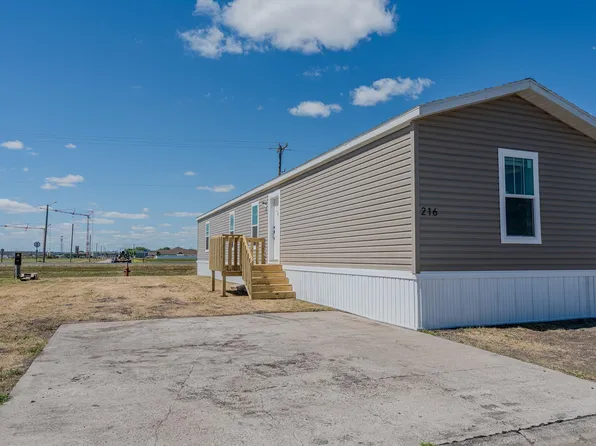216 8th St NW, Dilworth, MN 56529