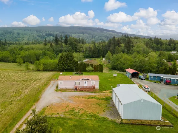 3047 Friday Creek Road, Burlington, WA 98233