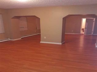 17 Steuben St #1, Providence, RI 02909