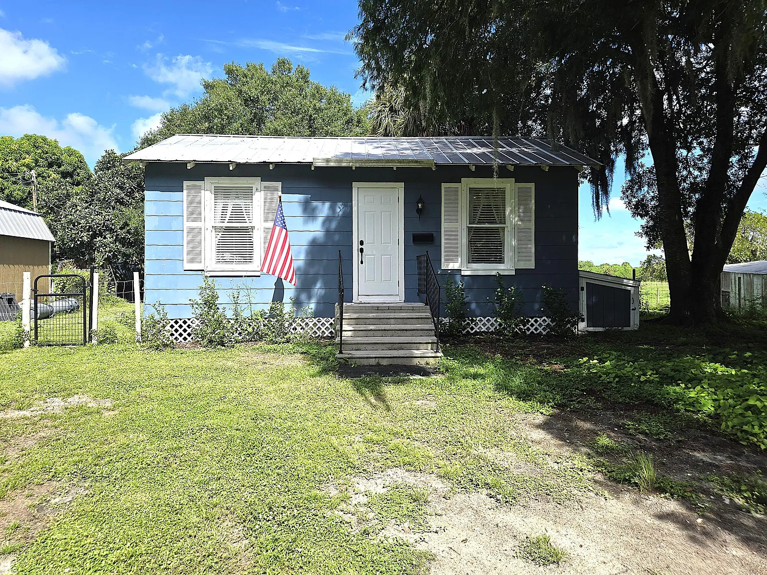 1 bed, 1.0 bath, 416 sqft, $1,400 — Photo 2