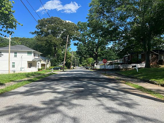 5th image of 1430 Clermont Ave