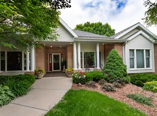 356 Stoney Ridge Trl, Stoughton, WI 53589