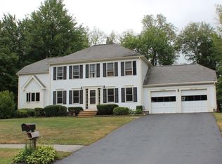 84 Windsor Ridge Dr, Northbridge, MA 01534