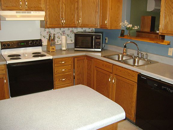 272 Haven Drive 014
