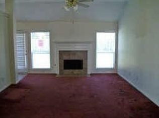 4906 Fern Cove Dr, Baytown, TX 77521