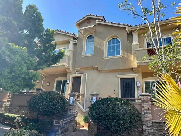 2760 Carlsbad Blvd Unit 102, Carlsbad, CA 92008