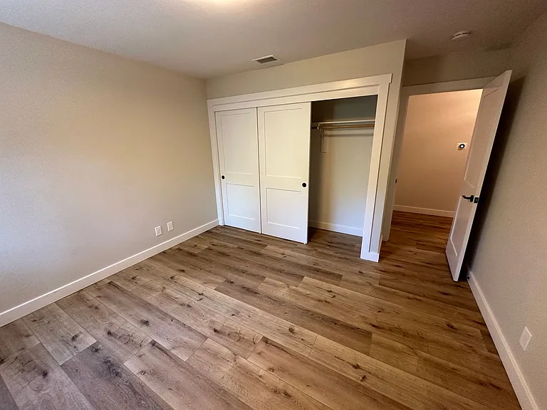 417 Woodbridge St — Photo 17
