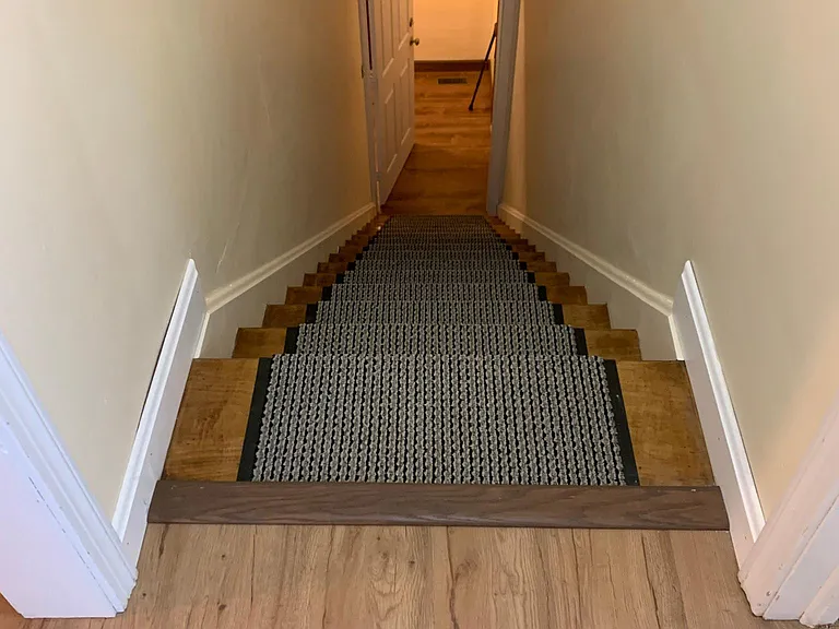 50 W 1st St #UPSTAIRS — Photo 22