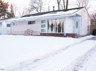 1776 Wakefield Dr, Akron, OH 44320