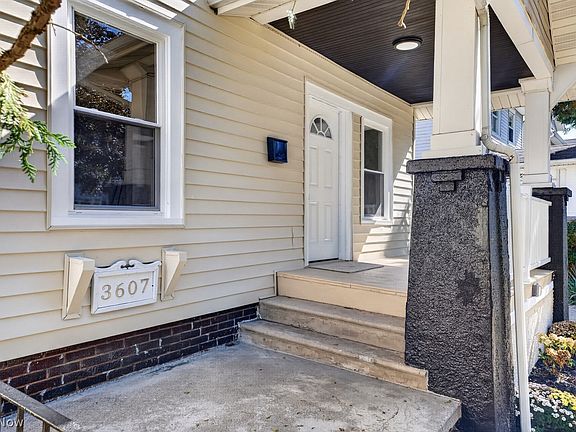 2nd image of 3607 W 139th St