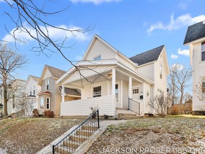 224 Spencer St NE, Grand Rapids, MI, 49505