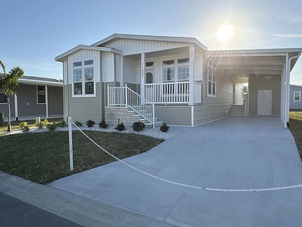 3 bed, 2.0 bath, 1539 sqft, $1,499 — Photo 1