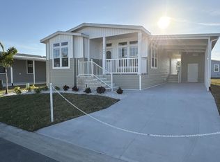 1009 Davy Jones Dr #1027, North Fort Myers, FL 33917