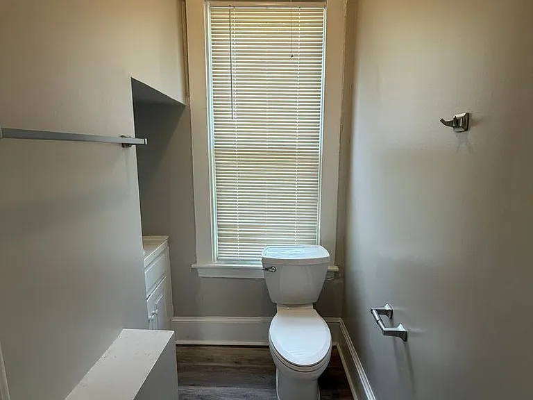 3511 1st Ave — Photo 22