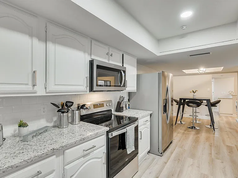 11622 Cotillion Dr — Photo 19