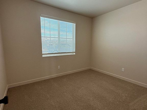 4th image of 2909 Browning Ave
