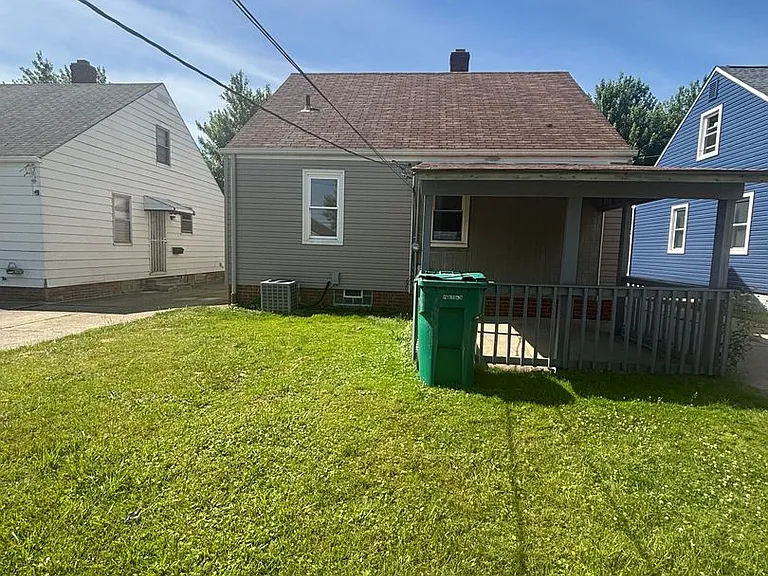 15409 Benhoff Dr — Photo 6