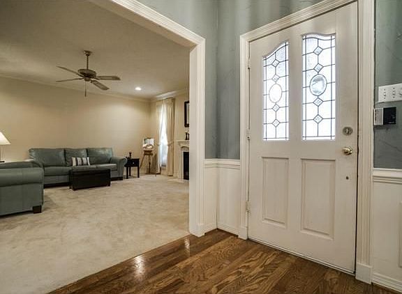 3rd image of 10103 Candlebrook Dr