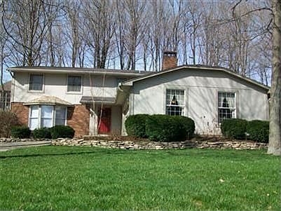 1st image of 2946 Stauffer Dr