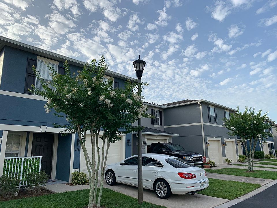 1st image of 12754 Somerset Oaks St