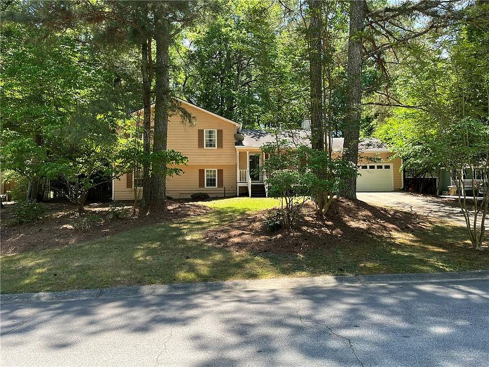 1st image of 2340 Rockwell Dr