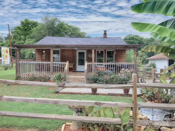 308 N Depot St, Cleveland, NC 27013