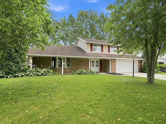 2nd image of 3532 Delray Dr