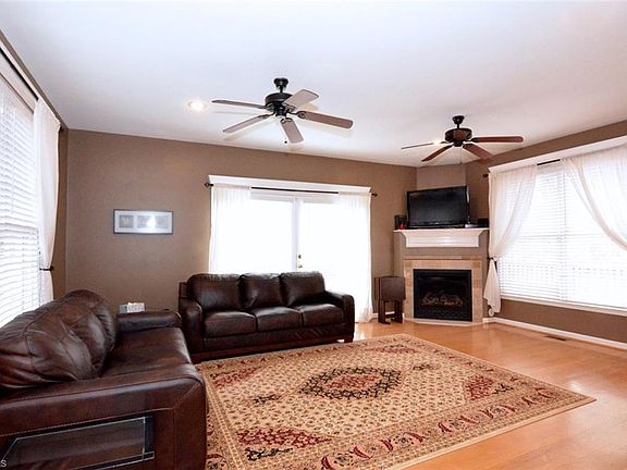 2nd image of 7509 Somersby Dr