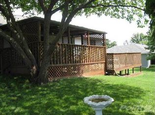 2201 S 11th Ave, Ozark, MO 65721