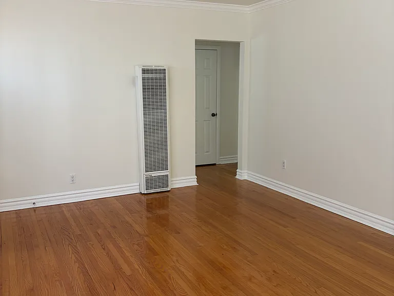 515 N Gardner St #515 — Photo 17