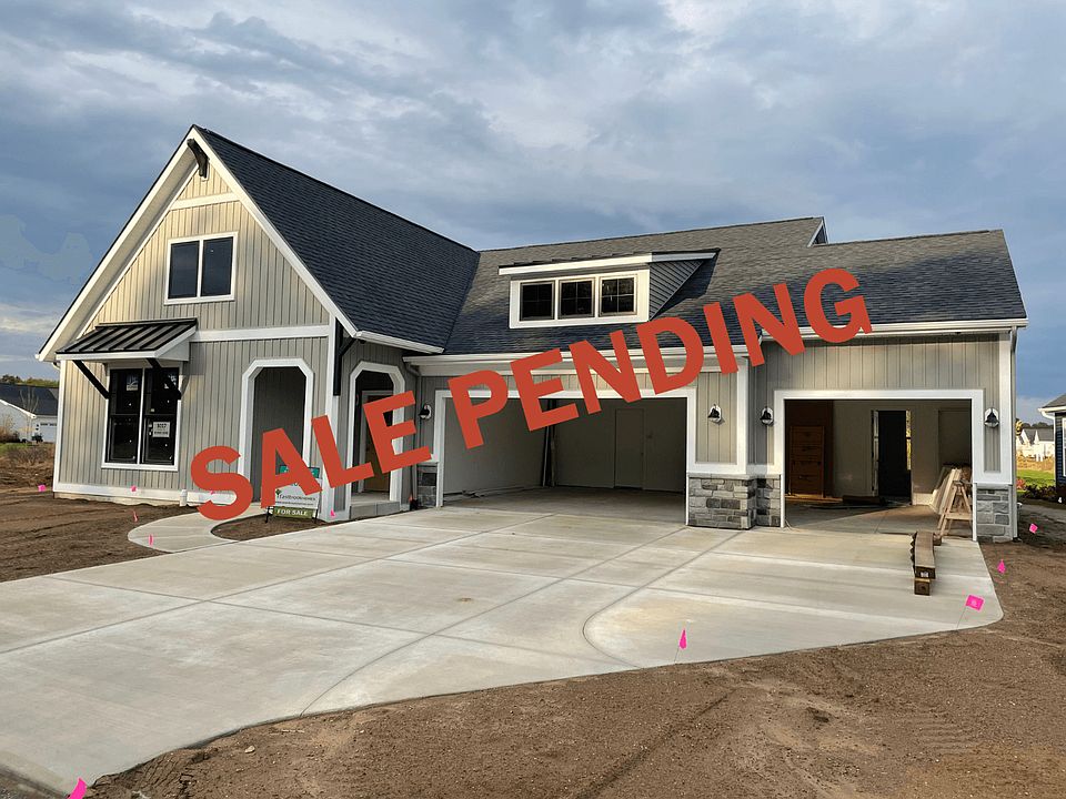 1st image of 3017 Isle Water Dr NE