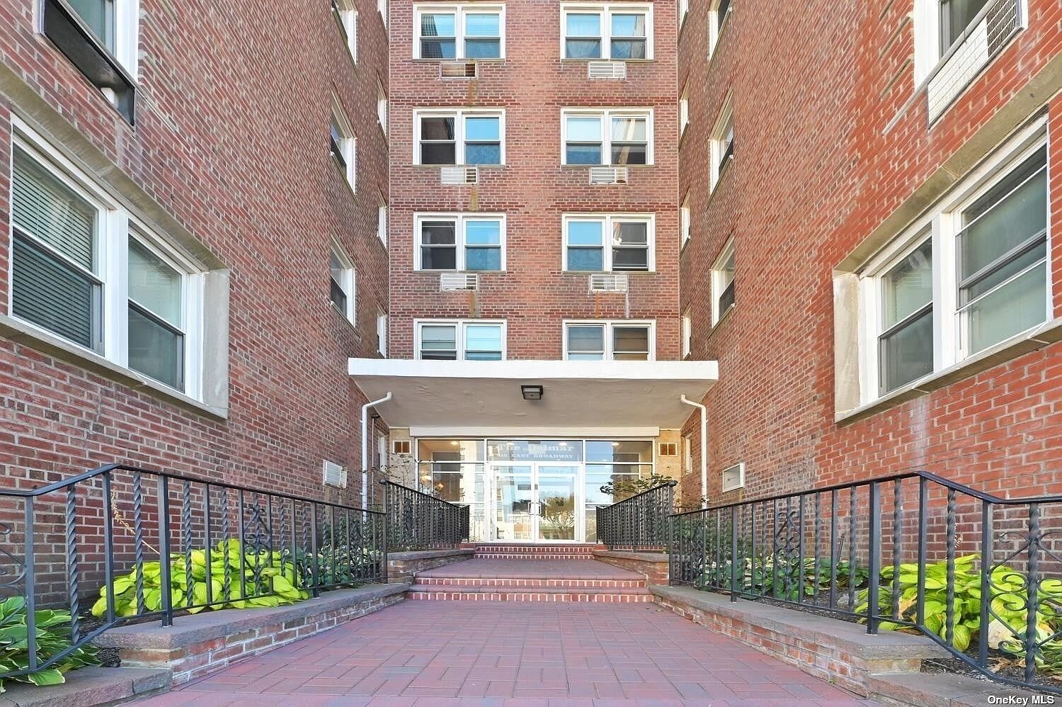 210 E Broadway UNIT 5K, Long Beach, NY 11561 | Zillow