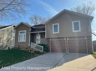 7901 E 161st St, Belton, MO 64012