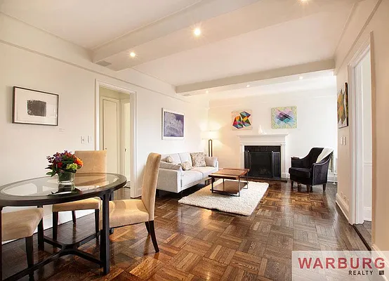 Sold by Warburg | media 23
